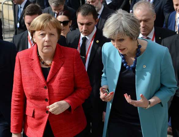 Меркель публично оскорбила Терезу Мэй, — СМИ | Русская весна