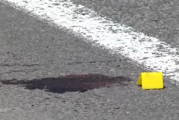 Место покушения на Геннадия Кернеса Геннадий Кернес в тяжелом состоянии (видео с места преступления) | Русская весна