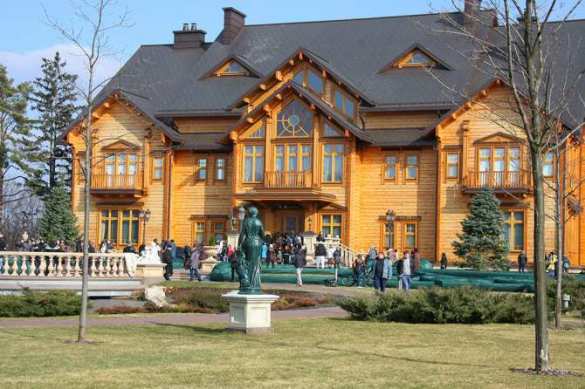 «Пещера Али-Бабы — Януковича»: в Межигорье ищут бункер с сокровищами беглого президента | Русская весна