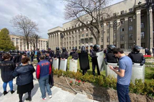 В Северной Осетии люди устроили массовый протест против режима самоизоляции (ФОТО, ВИДЕО) | Русская весна