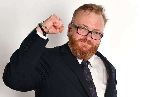 Появились кадры инцидента с Милоновым на штрафстоянке (ВИДЕО) | Русская весна