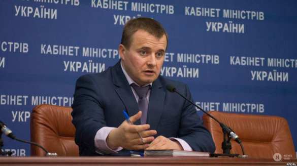 Все-таки придется покупать: Минэнерго Украины вынужден признать, что купит уголь в ЛНР и России | Русская весна