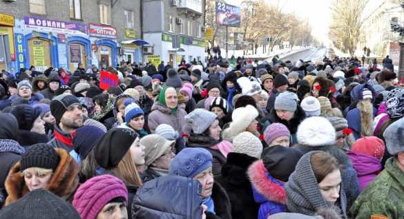Открытие памятника жертвам трагедии в Боссе посетили более пяти тысяч человек (ФОТОРЕПОРТАЖ) | Русская весна