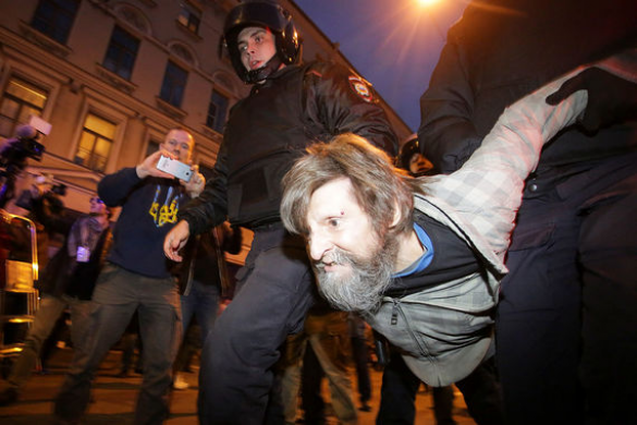 Штаб Навального открестился от воскресных провокаций и отказался предоставить задержанным юридическую помощь | Русская весна