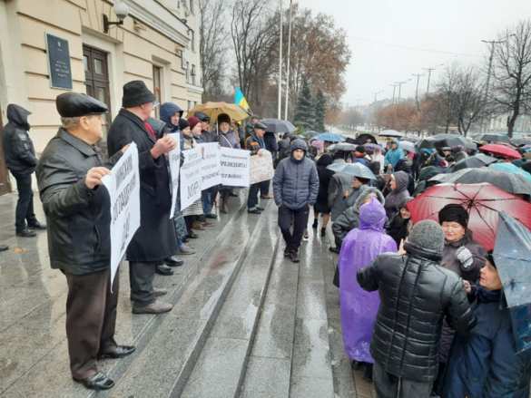 В Запорожье «АТОшники» и пророссийские активисты поспорили о мире на Донбассе (ФОТО) | Русская весна