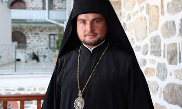 Киевский суд разрешил задержать Януковича и Захарченко «по церковному делу» | Русская весна