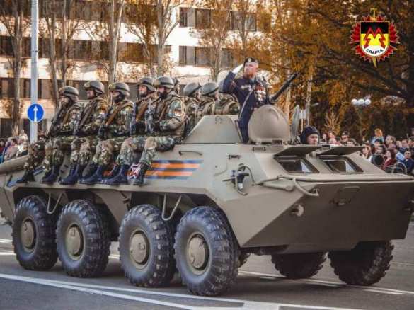 Гимн ДНР впервые прозвучал на параде Победы в Донецке | Русская весна