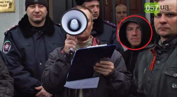 Моторола замечен на митинге в Харькове (ВИДЕО) | Русская весна