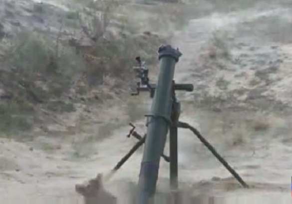 СРОЧНО: ВСУ обстреливают пригород Горловки из минометов | Русская весна