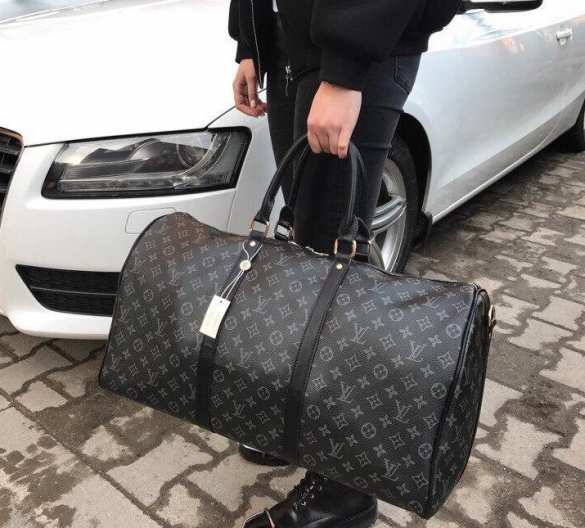  В Киеве у львовского миллионера украли сумку Louis Vuitton, набитую деньгами | Русская весна