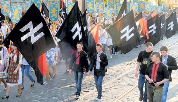 Расизм и ксенофобия среди футбольных ультрас «европейской» Украины никого, естественно, не интересует. По кляузе российского грантоеда ФИФА грозит России санкциями за расизм | Русская весна