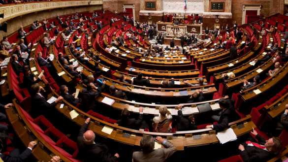 Резолюция Европарламента переводит конфликт с Россией в военное измерение, — евродепутат  | Русская весна