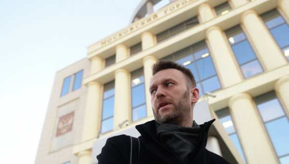 Навальный заявил, что заплатит 4,5 миллиона рублей по делу «Ив Роше» | Русская весна