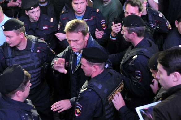 Госдеп и Евросоюз призывают немедленно освободить «мирных протестующих» | Русская весна