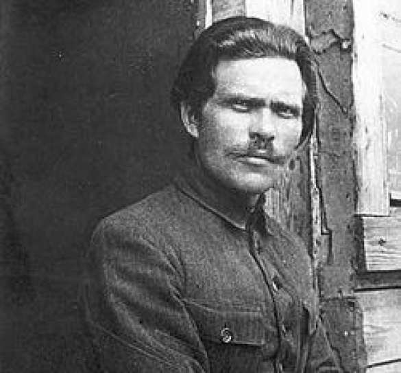 День рождения Нестора Махно в Гуляй-Поле: театр абсурда с ряжеными казаками, вышиванками и «воинами АТО» (ФОТО, ВИДЕО) | Русская весна