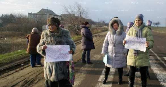 «Электрические бунты» проходят в Николаевской области (фотолента, видео) | Русская весна