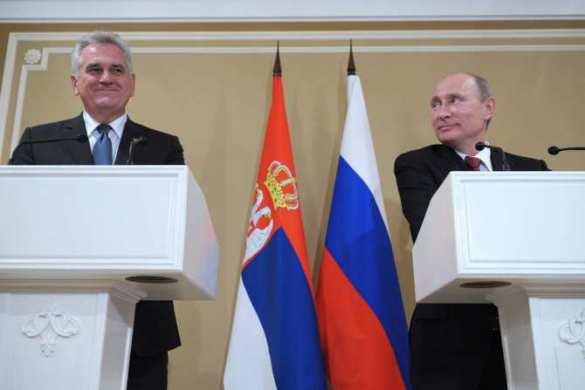 Я не нуждаюсь в советах, ехать ли на парад Победы в Москву, — президент Сербии | Русская весна