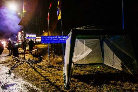 Местечковые атаманы продолжают строительство «частных таможен» под предлогом «блокады» — репортаж из Закарпатья (ФОТО) | Русская весна