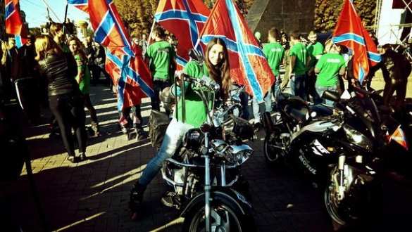 В Донецке состоялся праздник в честь полугода независимости ДНР (фото/видео)  | Русская весна