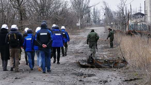 ВАЖНО: Российские офицеры и наблюдатели ОБСЕ попали под обстрел ВСУ под Ясиноватой | Русская весна