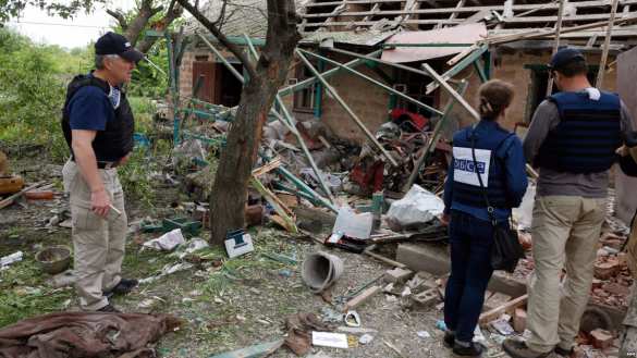 «Мама была убита, а Настя ещё дышала, кровью хрипела», — друг убитой в Луганске девушки (ФОТО, ВИДЕО 18+) | Русская весна