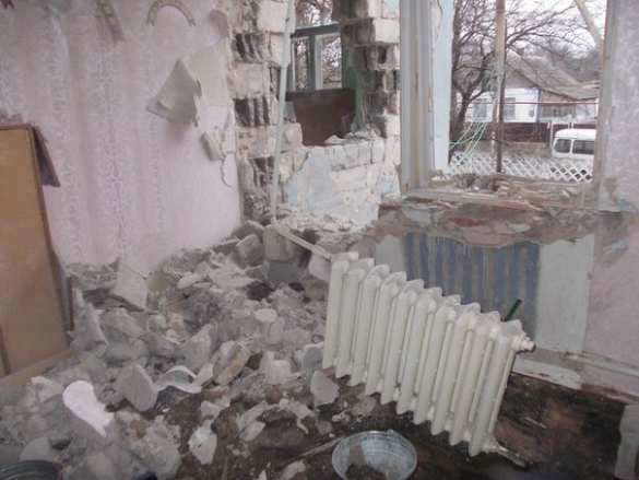 Зоринск и Брянка в огне: артиллерия и «Ураганы» ВСУ пытаются стереть с лица земли города ЛНР (ВИДЕО) | Русская весна