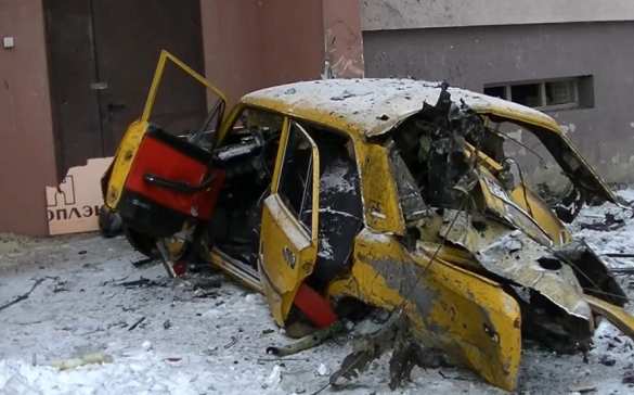  Последствия обстрела ВСУ многоэтажного дома в Донецке (ВИДЕО) | Русская весна