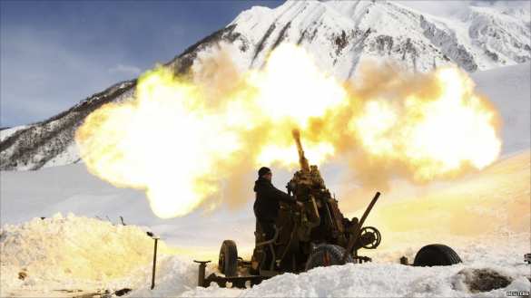 Морпехи Тихоокеанского флота расстреляли из миномётов вулкан (ВИДЕО) | Русская весна