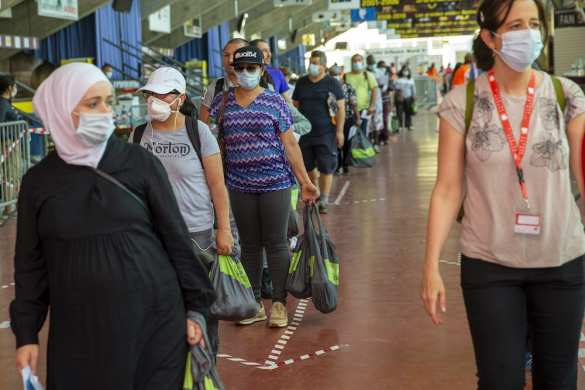 В Женеве выстроилась полуторакилометровая очередь за бесплатными продуктами (ВИДЕО) | Русская весна