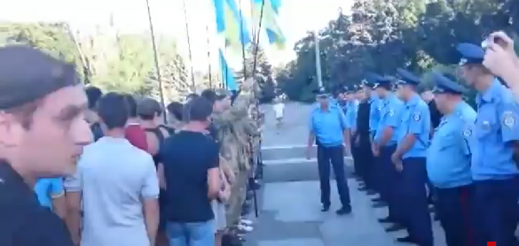 «Евромайдановцы» напали на активистов Куликова поля (ВИДЕО) | Русская весна