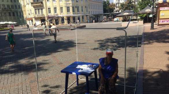 Наших активистов угрожают сжечь, как людей в Доме профсоюзов, — нардеп о новом нападении нацистов на палатки оппозиции в Одессе | Русская весна