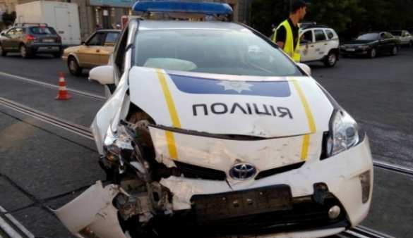 Год «работы» новой полиции Украины: 150 разбитых служебных машин, десятки ДТП и смертей | Русская весна