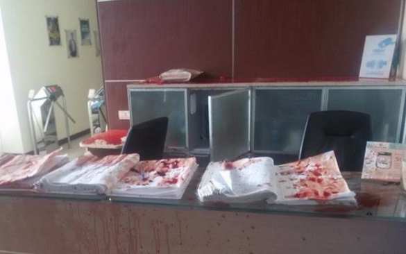 Офис телеканала «Украина» облили кровью (ФОТО, ВИДЕО) | Русская весна