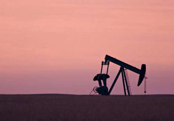 Цены на нефть вновь опустились ниже $50 | Русская весна