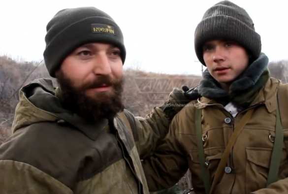 ЛНР: в рядах ополчения под Кондрашовкой сражаются подростки 14-16 лет (видео) | Русская весна