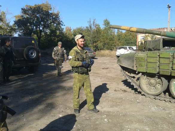 «Сталкеры» — спецназ ДНР ведет зачистку развалин аэропорта (видео) | Русская весна