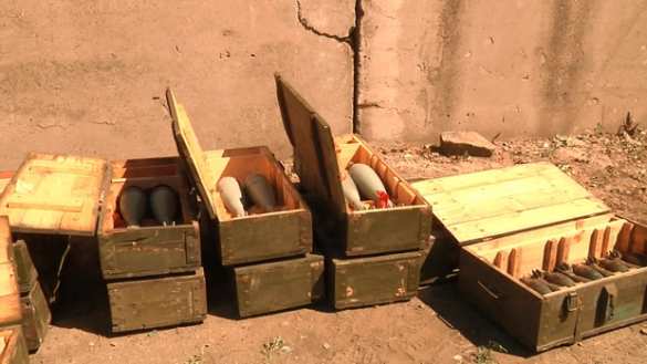 Полиция и военная комендатура нашли в Перевальском районе склад боеприпасов украинских военных (ФОТО) | Русская весна