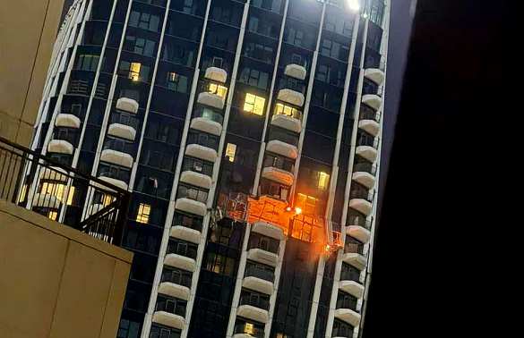 Иранский дрон атаковал небоскрёб с военными США в Дубае (ФОТО, ВИДЕО) | Русская весна