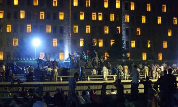 Опубликованы кадры штурма мятежниками отеля, где отдыхал Эрдоган (ВИДЕО) | Русская весна