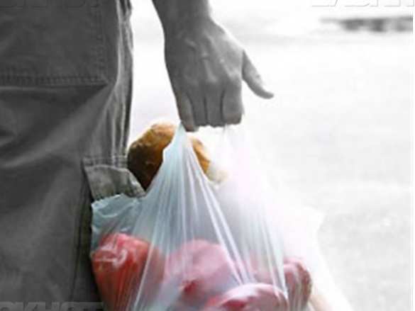 В Киеве мужчину избили из-за трех пакетов с продуктами | Русская весна