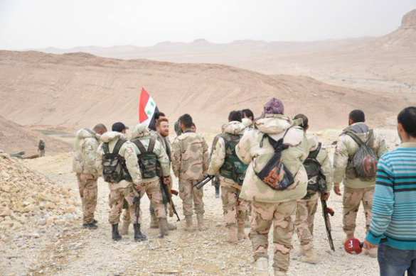 «Тимур»: К Пальмире ИГИЛ подтягивает резервы и автомобили со смертниками, САА наступает на Карьятейн | Русская весна