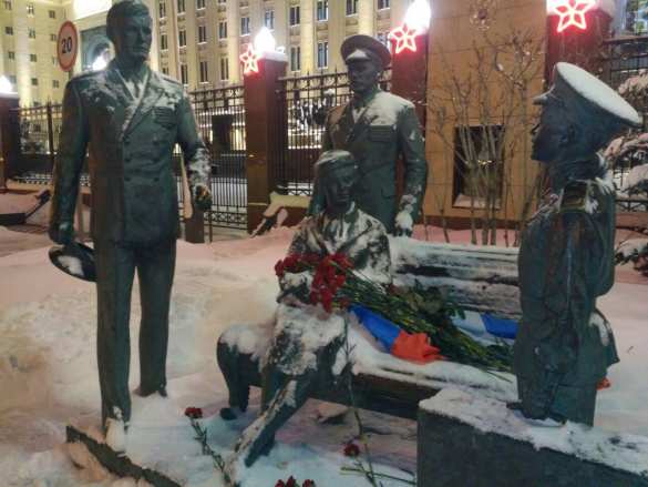 Подвиг Героя в сердце России: москвичи отдают дань памяти майору Филипову (ФОТО, ВИДЕО) | Русская весна