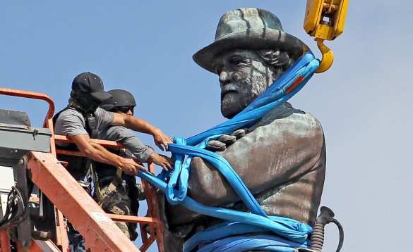 Война с прошлым: какие памятники сносят в США (ФОТО, ВИДЕО) | Русская весна