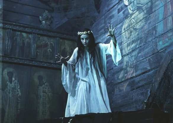 Украинкам показали, как готовиться к земле (ФОТО) | Русская весна