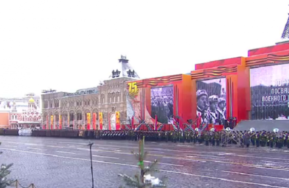 Парад на Красной площади — ПРЯМАЯ ТРАНСЛЯЦИЯ. Смотрите и комментируйте с «Русской Весной» (ВИДЕО) | Русская весна