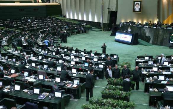 В парламенте Ирана пообещали ответить на слова Подоляка об атаке дронов в Исфахане | Русская весна