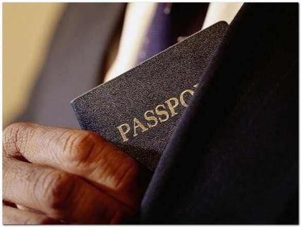 Документальная драма: почему украинские чиновники запасаются паспортами других государств | Русская весна