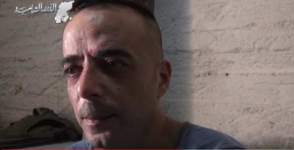 Боевики публикуют кадры с пленным пилотом и обломками Су-22 под Дамаском (ВИДЕО) | Русская весна