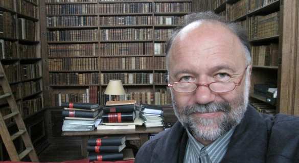 Известнейший украинский писатель пишет на «языке оккупанта» | Русская весна