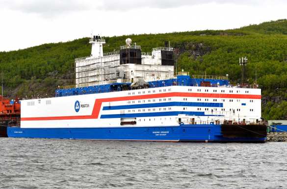 Первый в мире плавучий промышленный атомный энергоблок отправится из Мурманска на Чукотку (ВИДЕО) | Русская весна